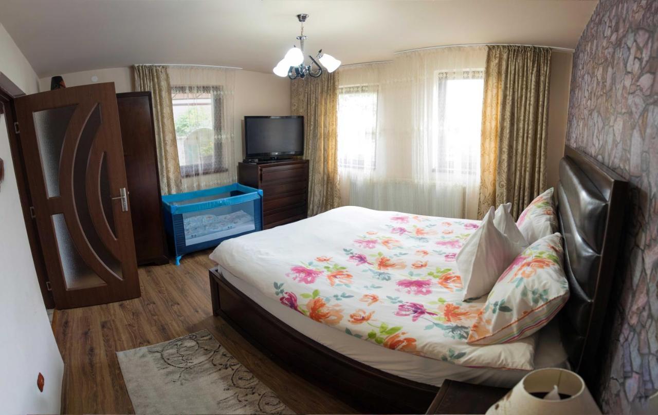 Erika'S Holiday Cottage Peris エクステリア 写真
